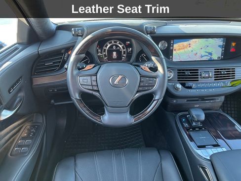 Used 2020 Lexus LS 500 AWD w/ Interior Upgrade Package image 19