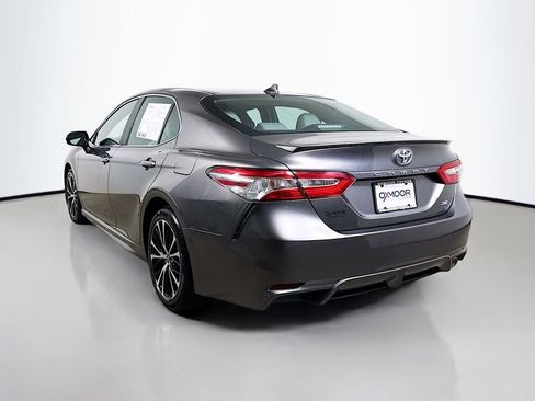 Certified 2020 Toyota Camry SE FWD image 5