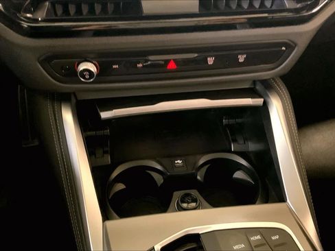 Used 2025 BMW 440i xDrive Coupe w/ Premium Package image 35