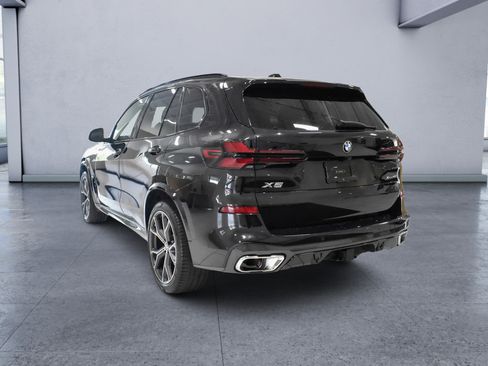 Used 2024 BMW X5 xDrive40i w/ M Sport Package AWD/4WD image 4
