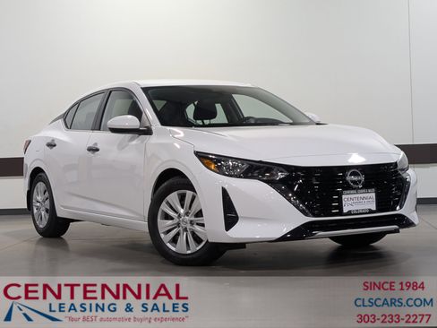 Used 2025 Nissan Sentra S FWD image 1