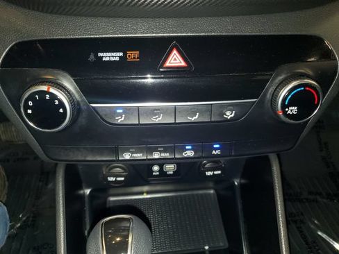 Used 2019 Hyundai Tucson SE AWD/4WD image 19