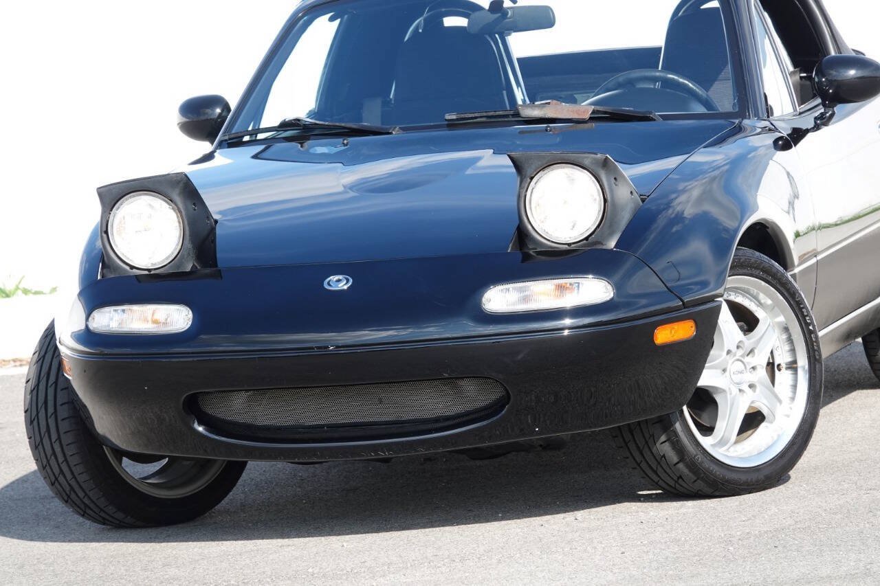 Used 1996 MAZDA MX-5 Miata RWD image 15