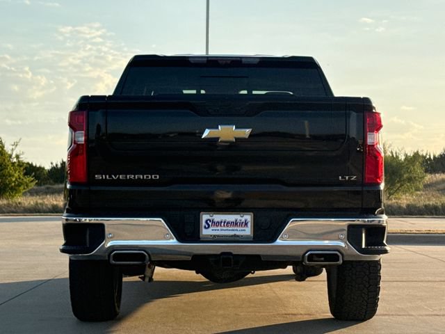 Used 2025 Chevrolet Silverado 1500 LTZ w/ Technology Package AWD/4WD image 6