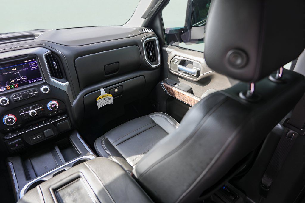 Used 2022 GMC Sierra 2500 Denali w/ Denali Ultimate Package AWD/4WD image 29