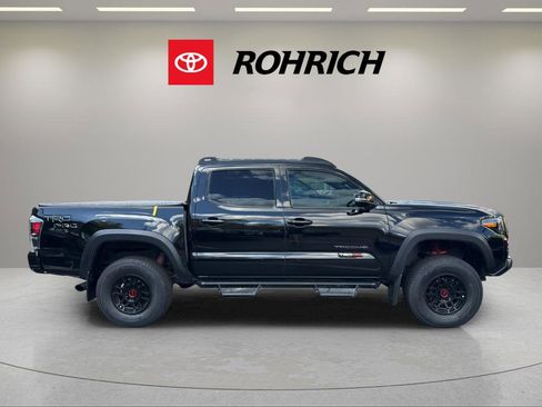 Used 2023 Toyota Tacoma TRD Pro AWD/4WD image 5