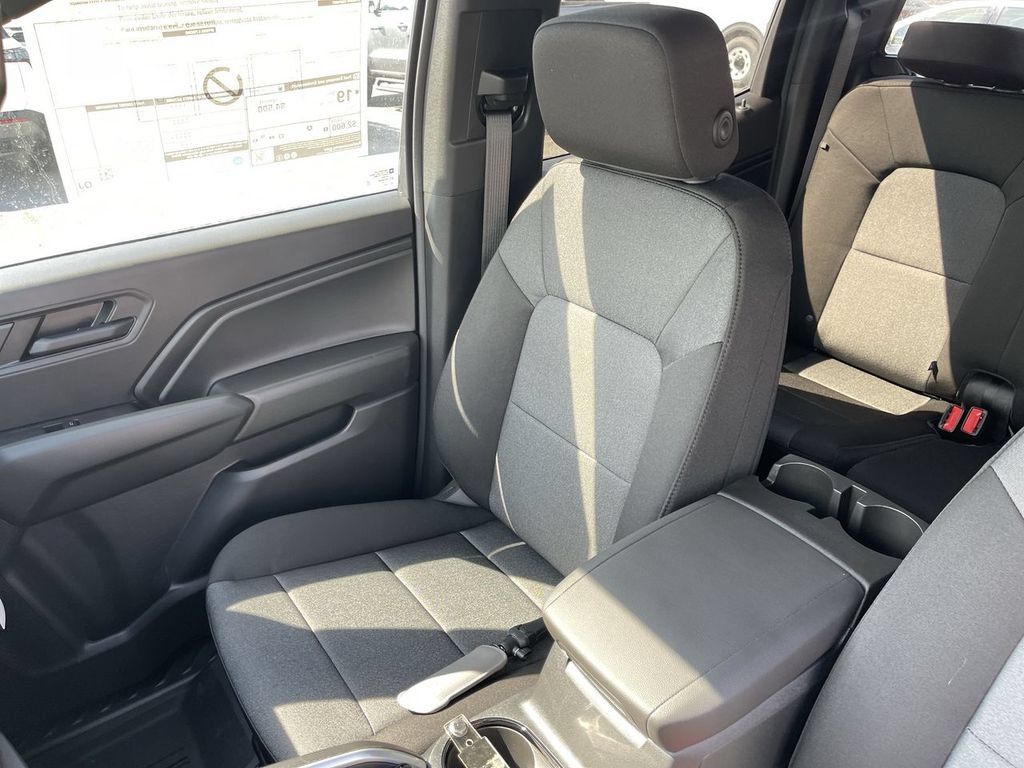 New 2026 Chevrolet Colorado Trail Boss AWD/4WD image 23