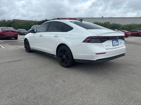 Used 2025 Honda Accord SE image 3