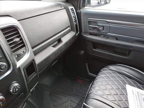 Used 2021 RAM 1500 Classic SLT AWD/4WD image 21