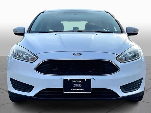 Used 2016 Ford Focus SE image 3