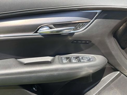 Used 2023 Cadillac XT6 Luxury FWD image 20