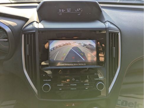 Used 2023 Subaru Crosstrek 2.0i Premium image 17