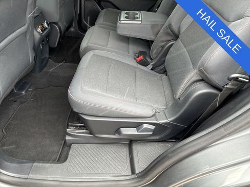 Used 2025 Ford Explorer Active AWD/4WD image 36