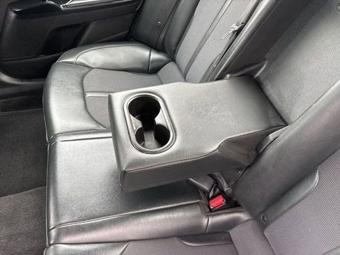 Used 2022 Kia K5 GT-Line image 34