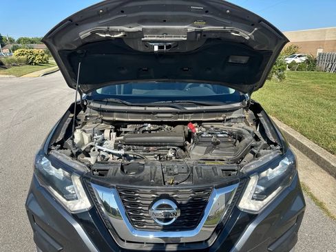Used 2017 Nissan Rogue S FWD image 10