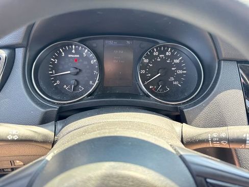 Used 2018 Nissan Rogue S AWD/4WD image 22