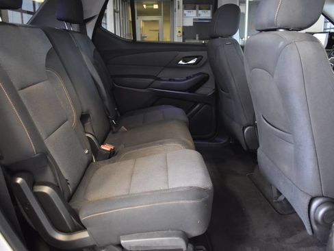 Used 2019 Chevrolet Traverse LS FWD image 15