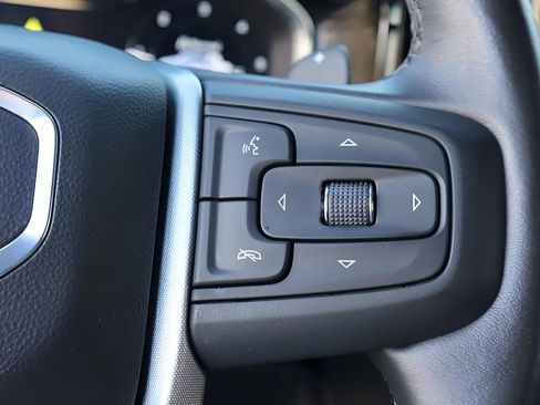 Used 2022 GMC Sierra 1500 Elevation w/ Elevation Premium Package image 19