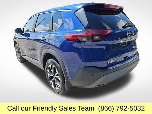 Used 2023 Nissan Rogue SV AWD/4WD image 3