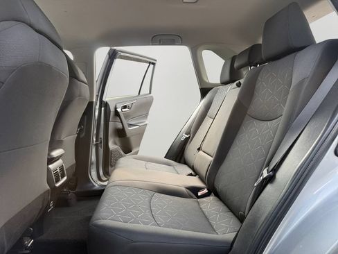 Used 2024 Toyota RAV4 XLE FWD image 25