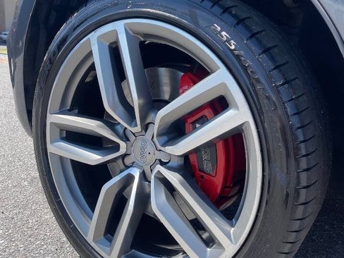 Used 2015 Audi SQ5 Premium Plus w/ Technology Package AWD/4WD image 11