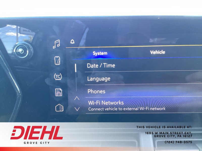 Used 2025 Chevrolet Trax RS w/ Driver Confidence Package FWD image 34