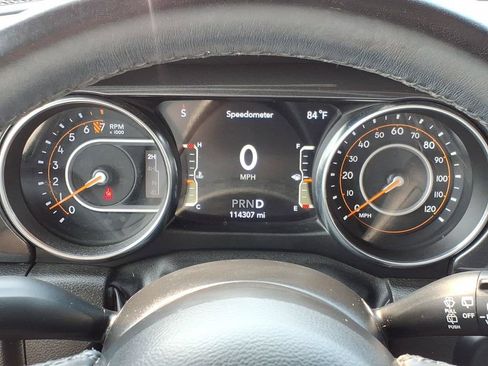 Used 2022 Jeep Wrangler Unlimited Sport AWD/4WD image 22