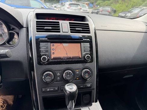 Used 2014 MAZDA CX-9 Touring w/ Touring Technology Package AWD/4WD image 19