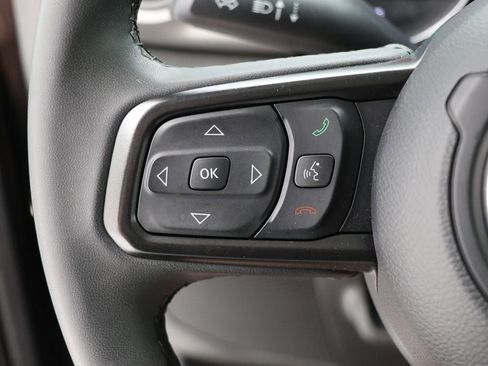 Used 2023 Jeep Wrangler Unlimited image 21