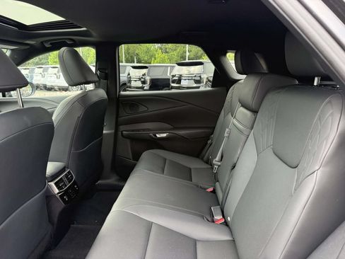 Used 2025 Lexus RX 350 Premium AWD/4WD image 17