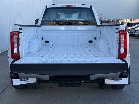 Used 2025 Ford F350 XL w/ FX4 Off-Road Package image 32