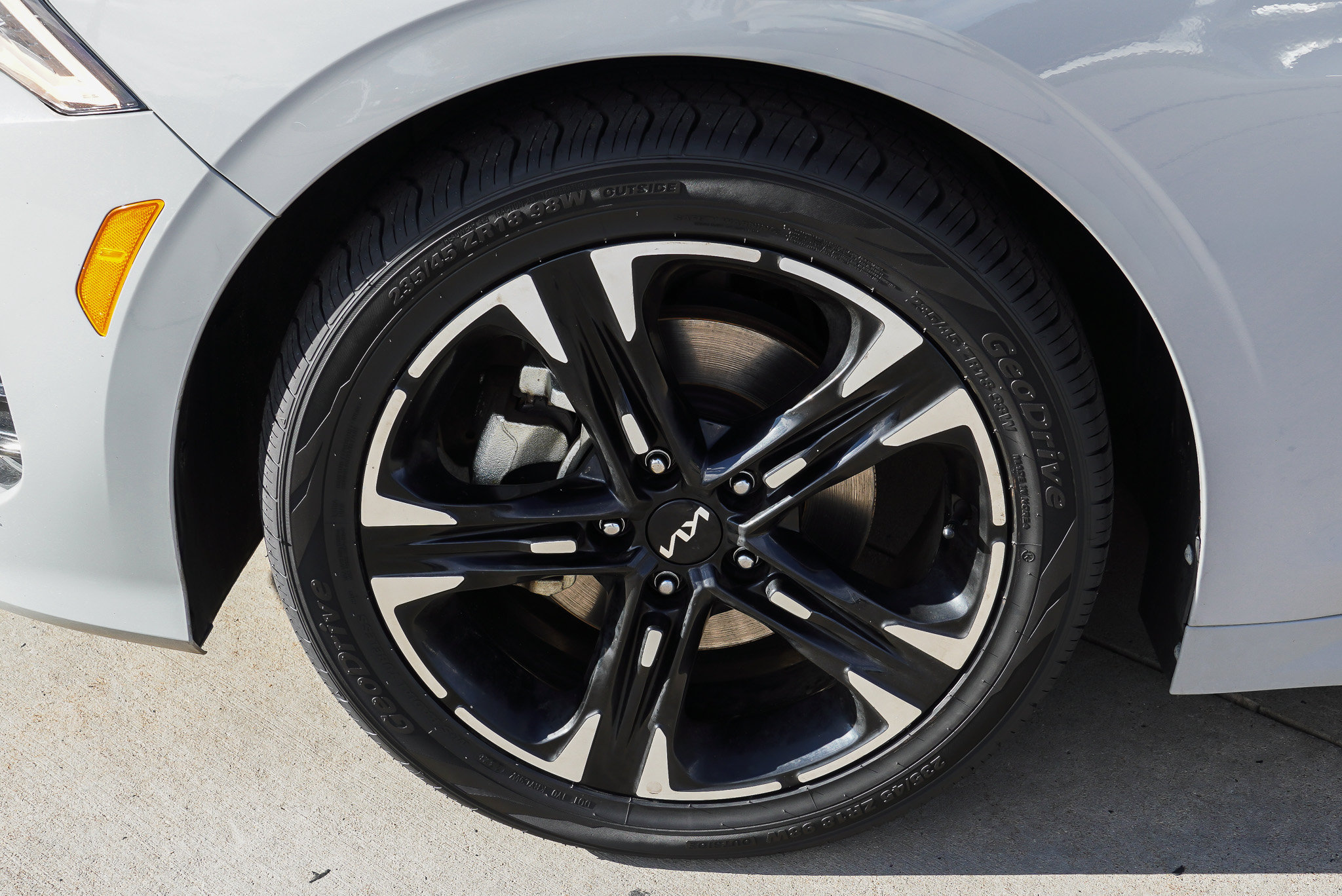Used 2024 Kia K5 GT-Line AWD/4WD image 12