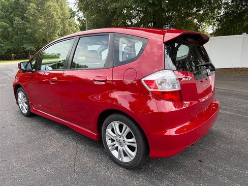 Used 2011 Honda Fit Sport image 3