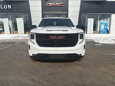 Used 2023 GMC Sierra 1500 Elevation w/ X31 Off-Road Package image 6