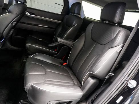 Used 2025 Hyundai Palisade XRT FWD image 8