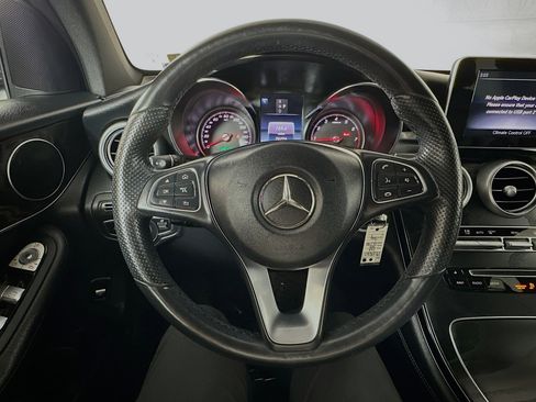 Certified 2018 Mercedes-Benz GLC 300 4MATIC image 11