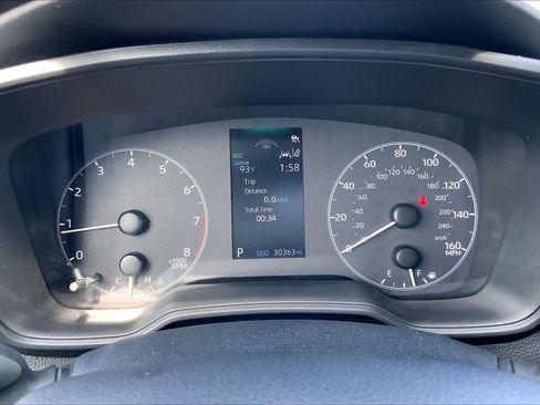 Used 2023 Toyota Corolla SE w/ SE Premium Package FWD image 26