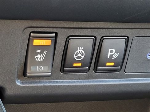 New 2026 Nissan Frontier SV w/ SV Convenience Package image 16