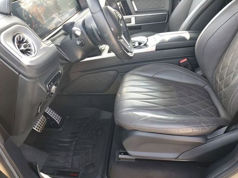 Used 2022 Mercedes-Benz G 550 image 27