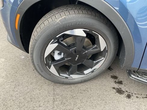 New 2025 Kia Sorento EX image 45