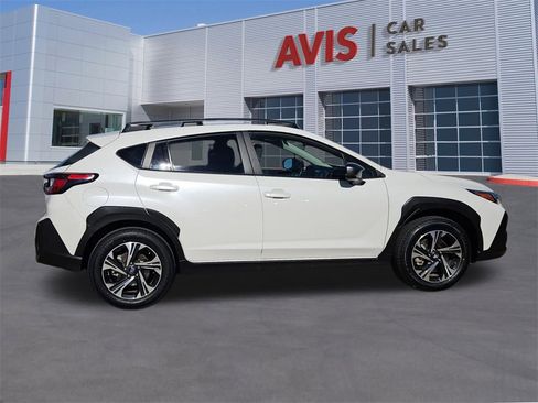Used 2024 Subaru Crosstrek 2.0i Premium image 7