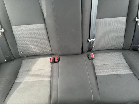 Used 2025 Nissan Sentra SV FWD image 36