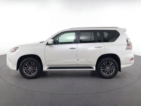Used 2017 Lexus GX 460 Premium w/ Premium Package AWD/4WD image 6