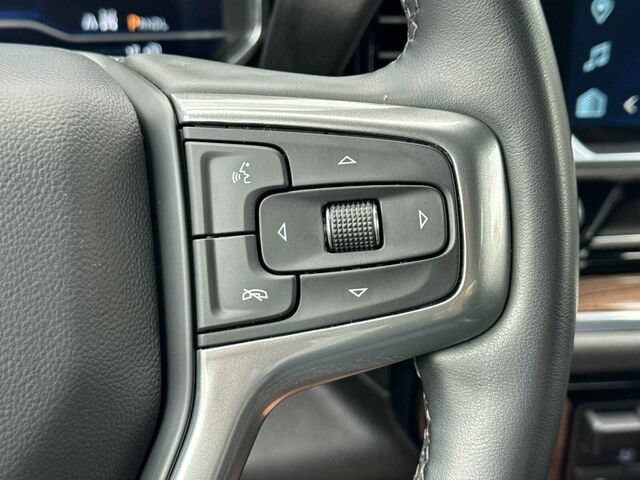 Used 2023 Chevrolet Silverado 1500 LT w/ Protection Package AWD/4WD image 28