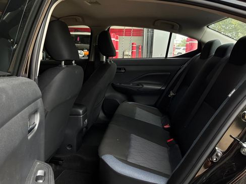 Used 2025 Nissan Versa SV FWD image 11