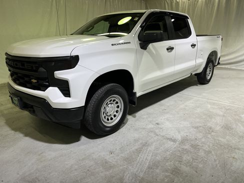 Certified 2023 Chevrolet Silverado 1500 W/T w/ WT Value Package AWD/4WD image 6