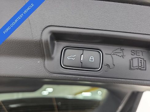 Used 2026 Ford Explorer ST-Line w/ ST-Line Street Pack AWD/4WD image 35