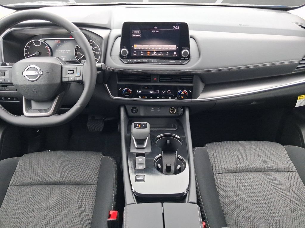 New 2026 Nissan Rogue SV FWD image 4