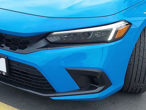 Certified 2023 Honda Civic Sport image 32