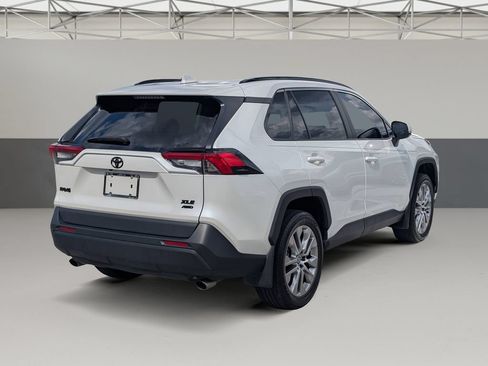 Used 2021 Toyota RAV4 XLE Premium AWD/4WD image 11